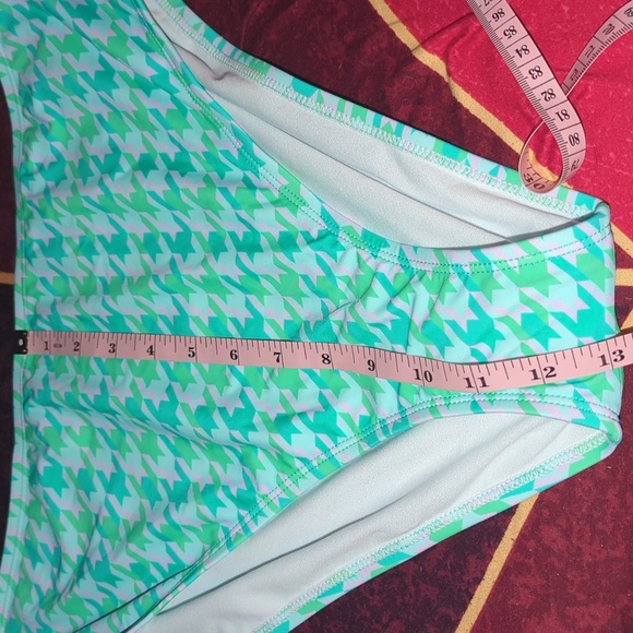 Bandeau Cut-out One PC Swimsuit XXL - Picture 8 of 15